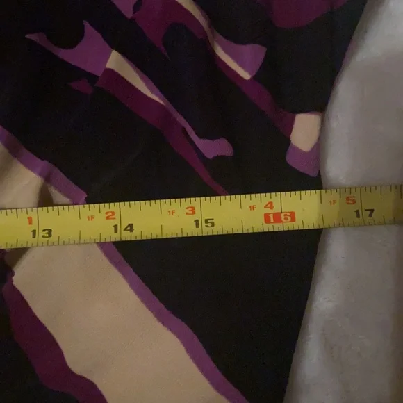 Cute Jones New York Ruched Front Size 6 Multi Color Purple Black Cream SLIMMING - Picture 10 of 11